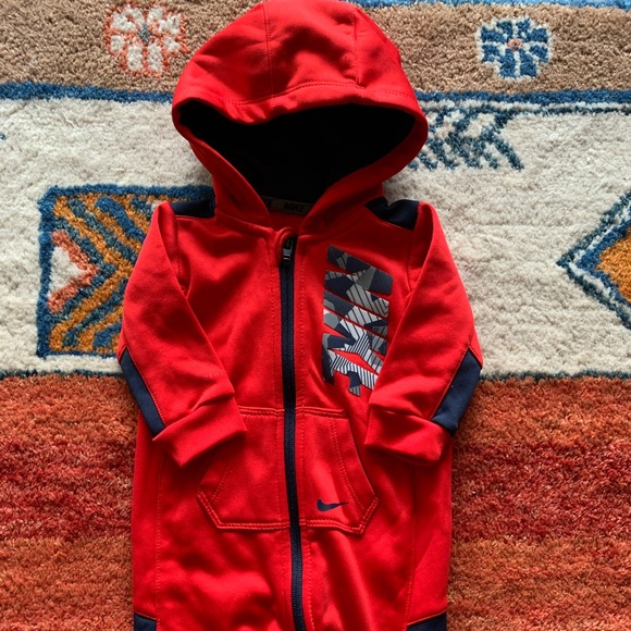 Nike Dri-fit hooded zip up romper jumpsuit - Picture 6 of 10